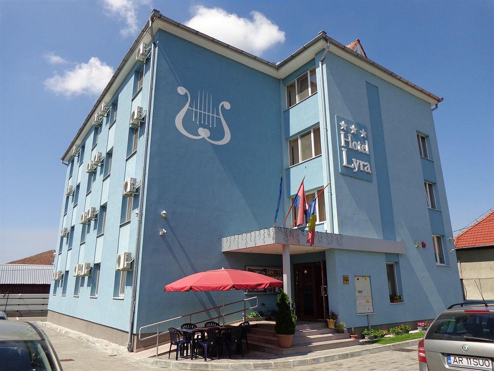 Hotel Lyra Nagyvárad Kültér fotó