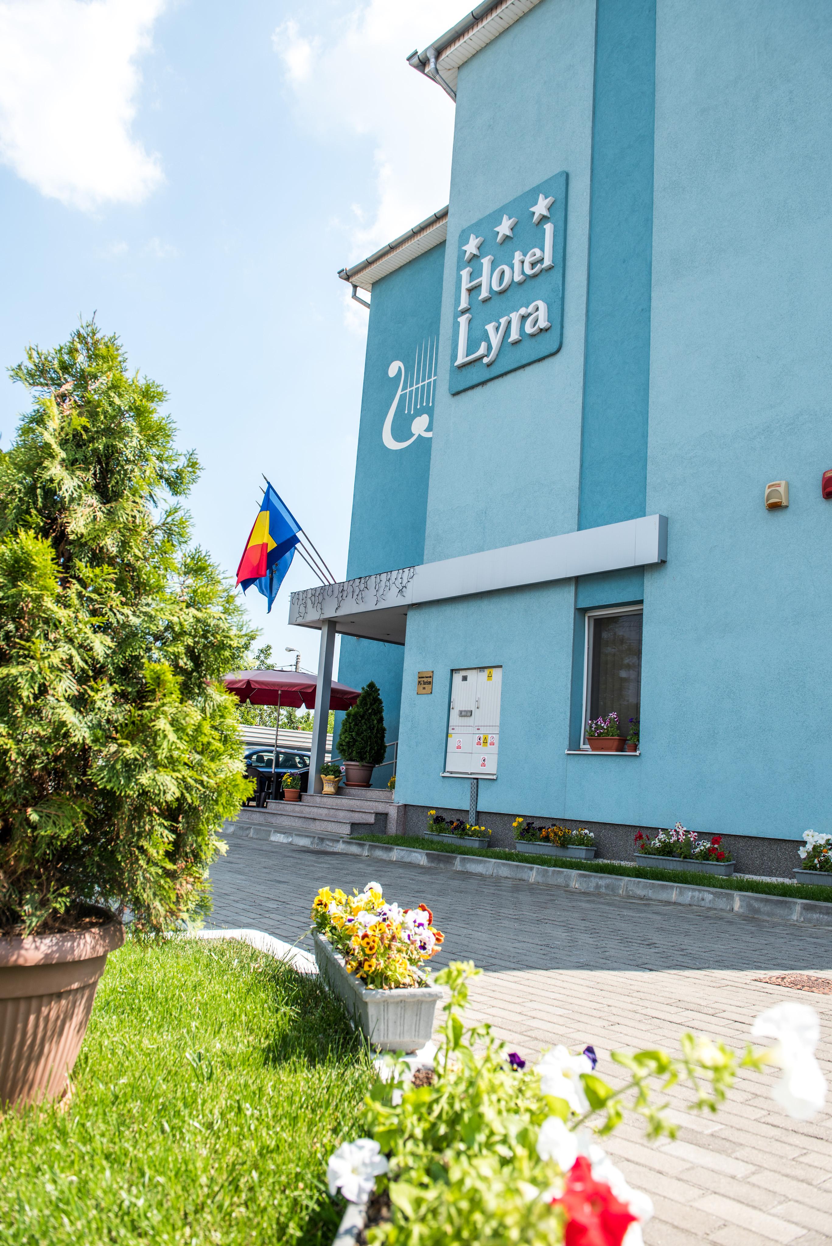 Hotel Lyra Nagyvárad Kültér fotó